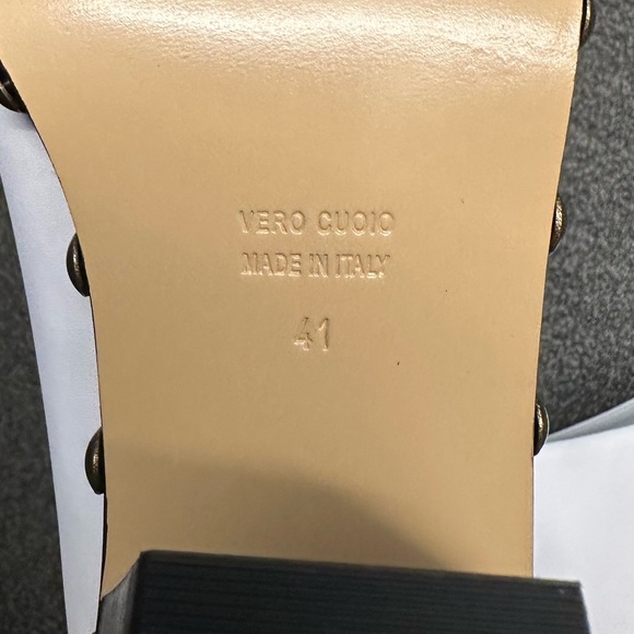 Ilio Smeraldo x Grece Ghanem Western Mule in White - Picture 10 of 11